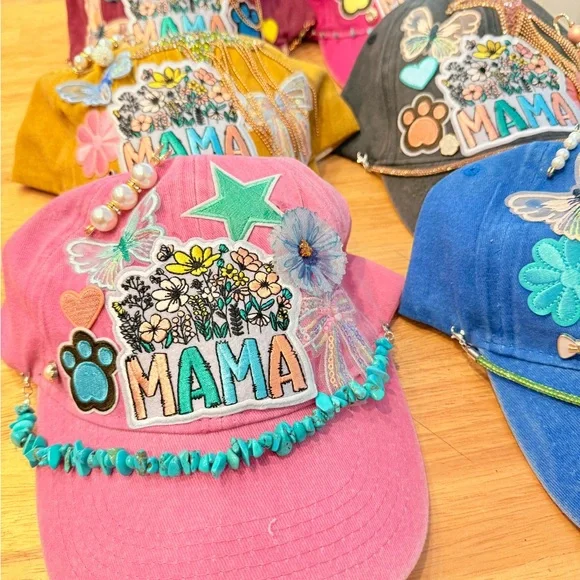 HANDMADE HATS - Picture 8 of 9